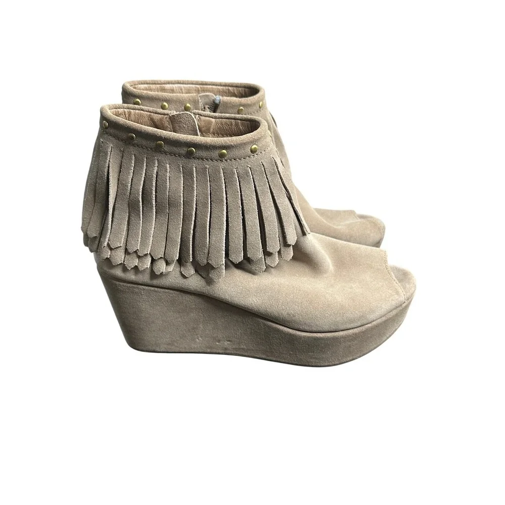 Chocolat‎ Blu Women Shoes Wick Ankle Height Bootie Ice Suede